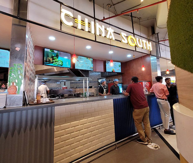 garuda mall food court digital signage